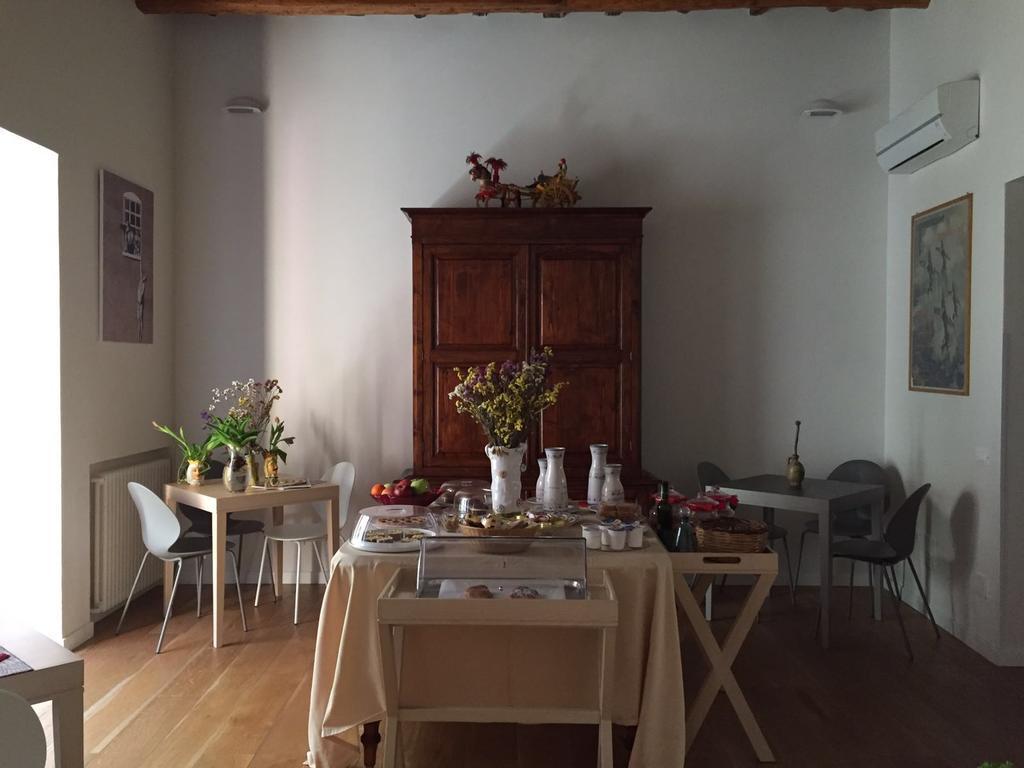 Dimora Di Charme Cassaro 168 Bed & Breakfast Marsala Exterior photo