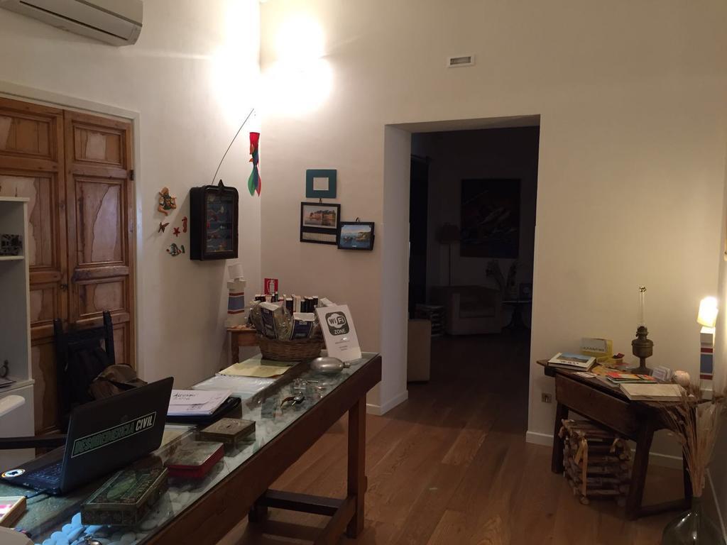 Dimora Di Charme Cassaro 168 Bed & Breakfast Marsala Exterior photo